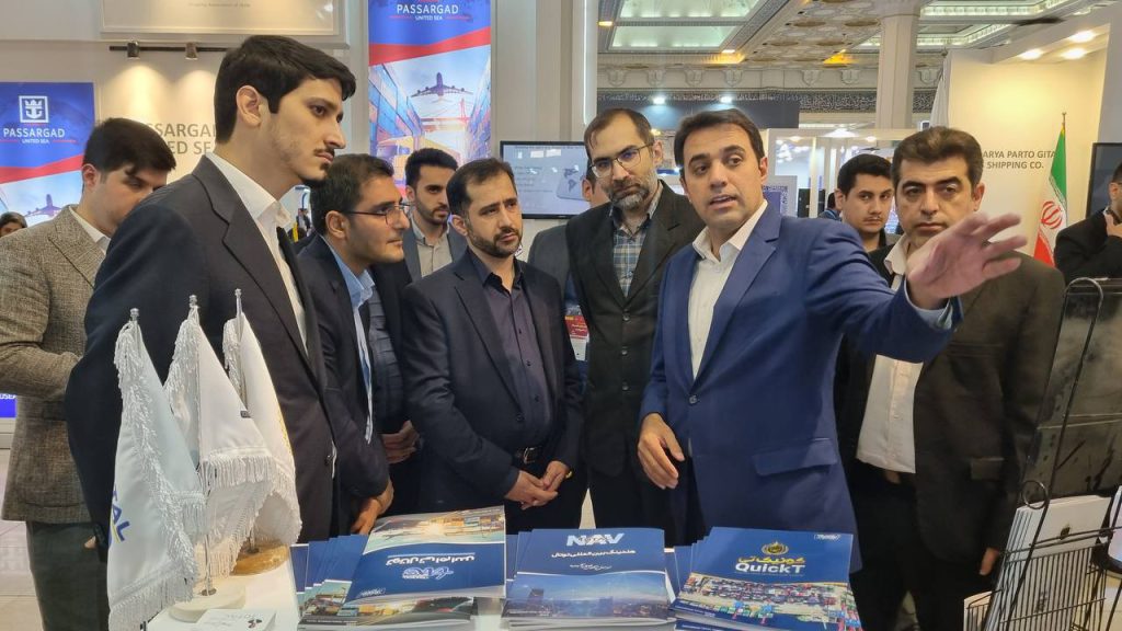 بازدید جناب آقای دکتر جواد مشایخ معاون توسعه اقتصاد دانش بنیان معاونت ریاست جمهوری